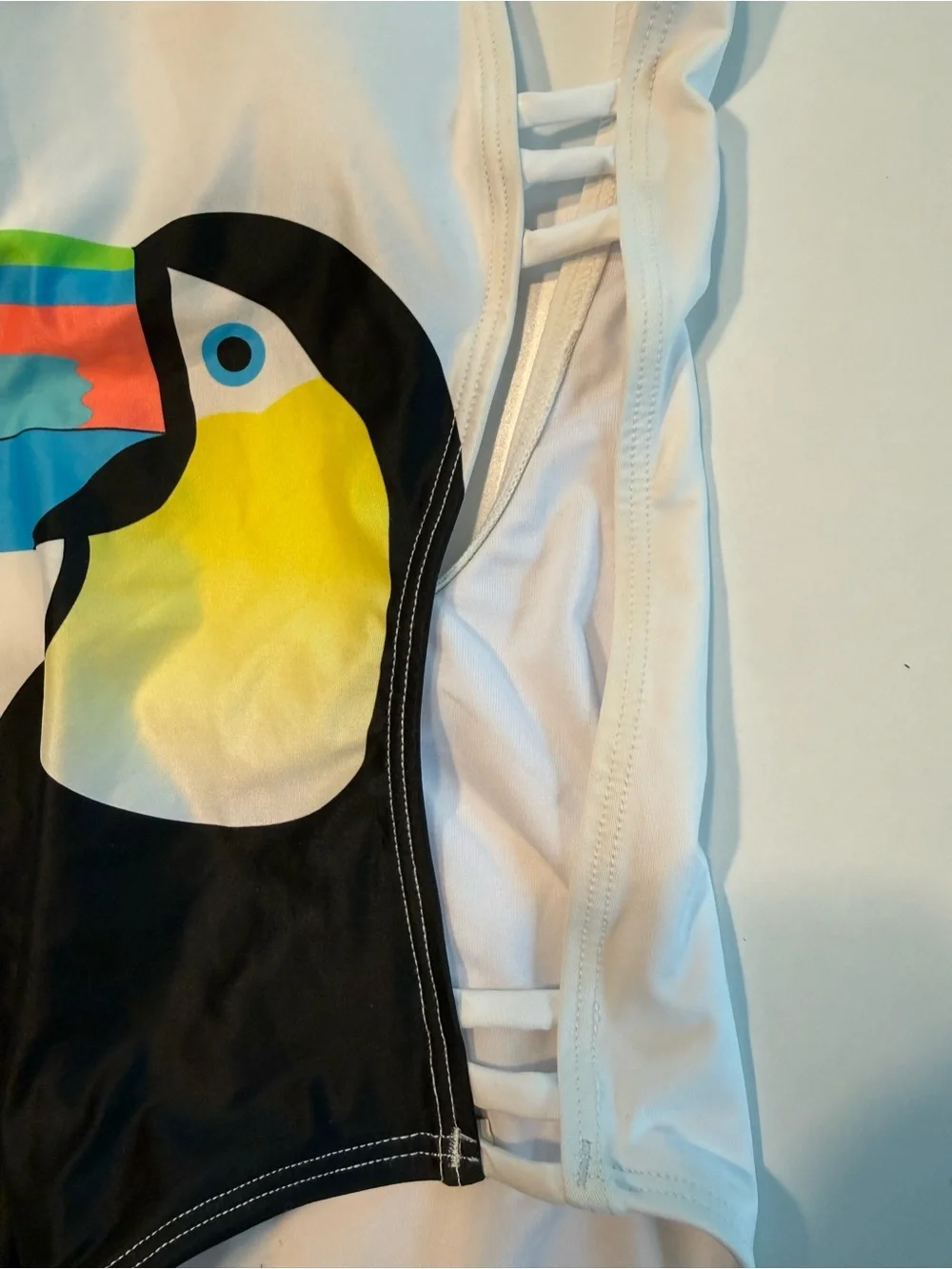 Kenny Flowers Rio Toucan One Piece Swimsuit Size L Tropical Resort Swim - Picture 10 of 11